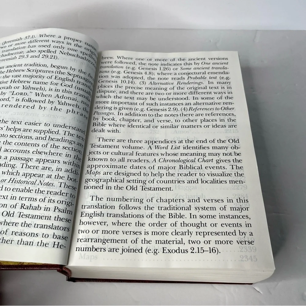 Good News Bible Today's English Version old Testament - Picture 9 of 9